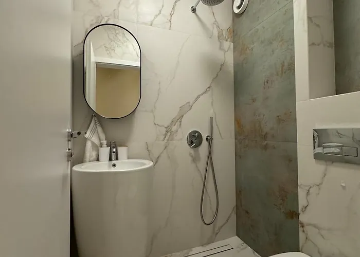 Апартаменты Homely In Lozenets *