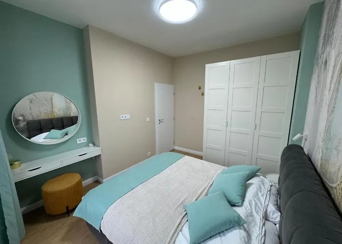 Homely In Lozenets *